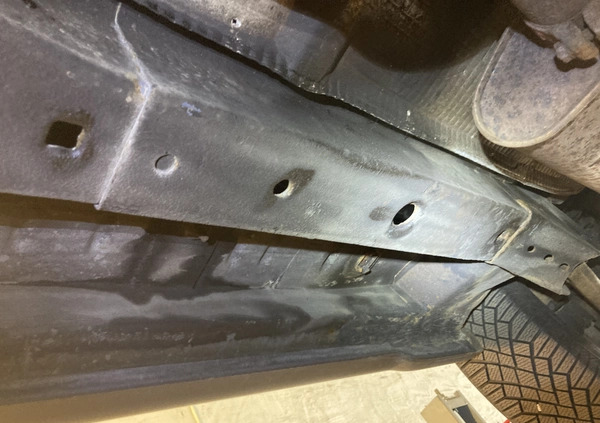Jeep Grand Cherokee cena 36900 przebieg: 174939, rok produkcji 2000 z Luboń małe 781